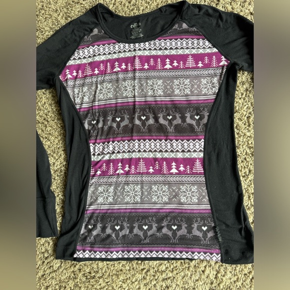 Hot Chillys light weight base layer - Picture 2 of 3